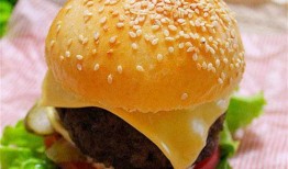 汉堡牛肉爆料视频教程,跟随视频教程轻松学会美味汉堡制作技巧