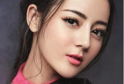 圈内爆料迪丽热巴李沁,娱乐圈的“姐妹花”情深