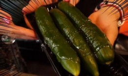 网红吃哈密瓜是真的吗,真相还是炒作？