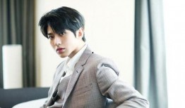 娱乐吃瓜蔡徐坤,从娱乐吃瓜到现象级偶像的蜕变之路